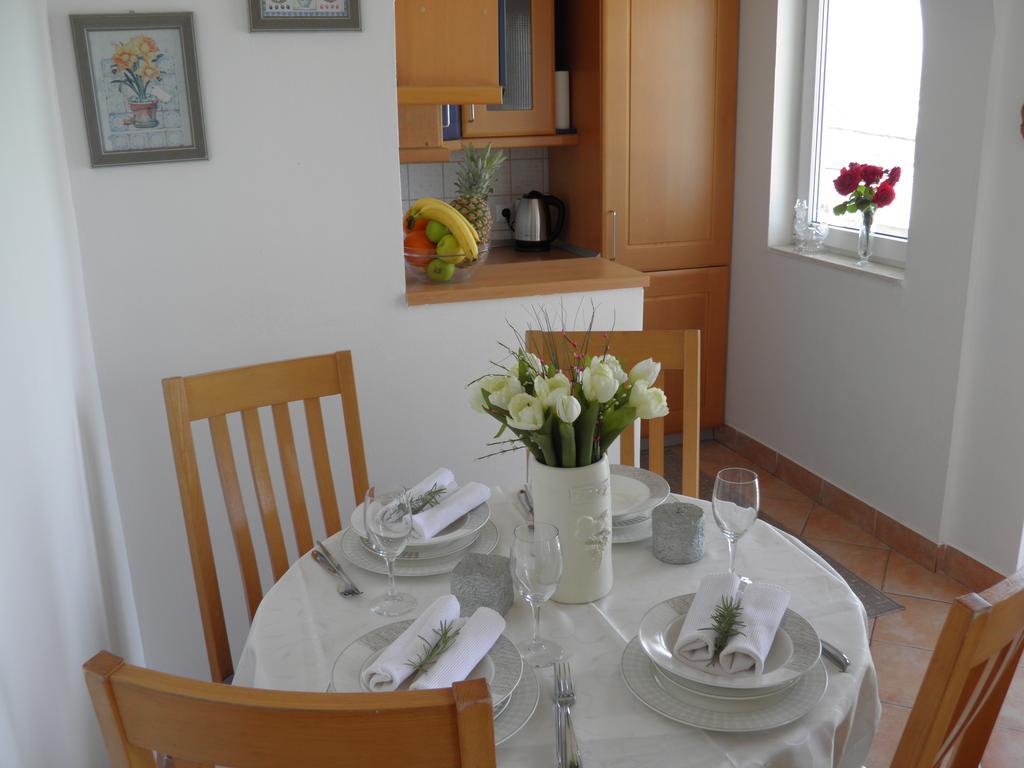 Apartment Adria Trogir Eksteriør bilde